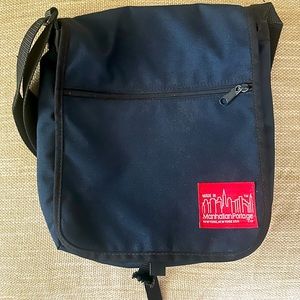 Manhattan Portage Navy Blue Bag